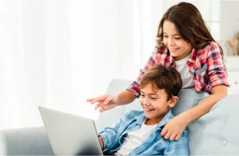 Tips to Balance Parenting and Technology in 2024